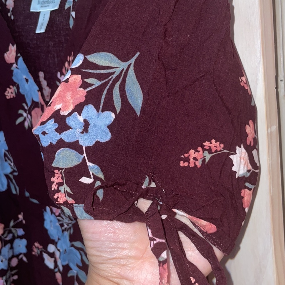 Maternity Top Bundle - Picture 4 of 8